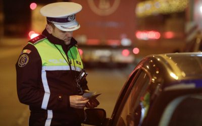 Aproape 2.400 de șoferi, fără permis după Paște: Polițiștii, pe străzi cu 300 radare